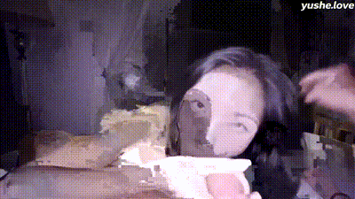 这样的骚逼女友到底在哪里找？我还没操你逼就湿了 动图预览 - 私房ACG - sifacg.com