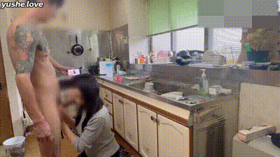 母子乱伦昭和复古厨房原始性爱台面喷水 动图预览 - 私房ACG - sifacg.com