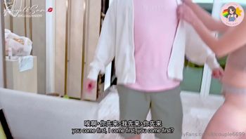 手指深入私处撩拨着那份酥麻的快感(klcouple6699) - 私房ACG - sifacg.com