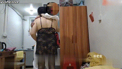 前女婿为了报复前岳母把偷情视频发到网上，蒙着眼睛被女婿用大鸡巴抽插骚逼狂操的淫荡姿态被曝光 动图预览 - 私房ACG - sifacg.com