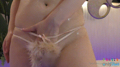 泳衣母狗饥渴少妇疯狂自慰（u218795402） 动图预览 - 私房ACG - sifacg.com