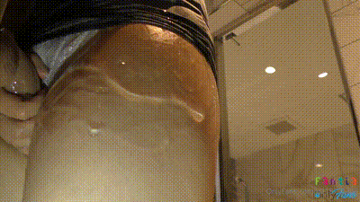 泳衣母狗福利姬彻底放开高潮喷水到失控（u218795402） 动图预览 - 私房ACG - sifacg.com