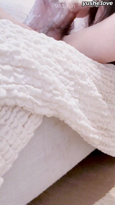 【原创真实乱伦】哄骗刚破处的妹妹一块去洗浴中心爆操 动图预览 - 私房ACG - sifacg.com