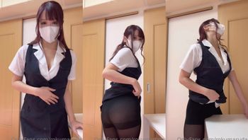 清纯巨乳日本美女顽皮地咬唇看着镜头 喷水流白浆(rokumaruda) - 私房ACG - sifacg.com