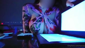 泰国巨乳母狗你别射里面！(Npxvip） - 私房ACG - sifacg.com