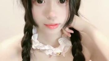 极品颜值辩子妹妹！外表文静清纯！撩下衣服白嫩奶子，粉嫩小穴掰开，白丝美腿诱惑 00_00_00-01 - 私房ACG - sifacg.com