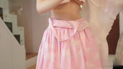 粉色卡哇伊超嫩学妹，白丝玉足足交，你能在脚下坚持几分钟呢 动图预览 - 私房ACG - sifacg.com