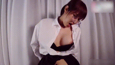 骚货女友-女友性欲上头在家自慰，黑丝寸衫诱惑无套后入 动图预览 - 私房ACG - sifacg.com