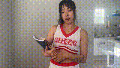 像发情的母狗一样，贪婪地吞咬着(Daintybabyelle） 动图预览 - 私房ACG - sifacg.com