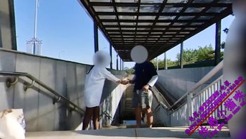 【人前】当着流浪汉的面被后入-xgxmm95 - 私房ACG - sifacg.com