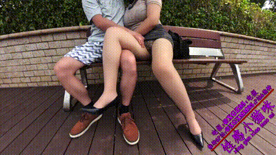 公园里勾搭一个陌生男人，带回酒店骑马马…-xgxmm95 动图预览 - 私房ACG - sifacg.com