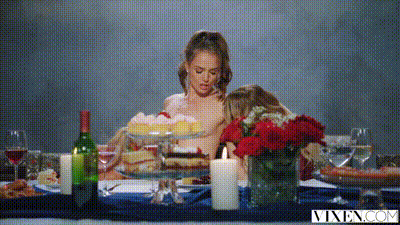 VIXENPLUS Tori Black 在 The Greatest Orgy Ever Filmmed 中-kira noir 动图预览 - 私房ACG - sifacg.com