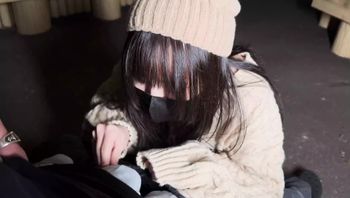 日本素人 夜晚公园 长椅上的安静聊天-esunoacp - 私房ACG - sifacg.com