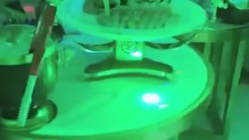 海选小演员，一通花活表演就为了吸精，为了导演高兴干啥都行，三个大奶妹疯狂互撩 - 私房ACG - sifangacg.com