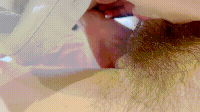 在麦当劳工作的十几岁女朋友，手动帮她达到高潮，然后内射结束。-kimmiyaa 动图预览 - 私房ACG - sifacg.com