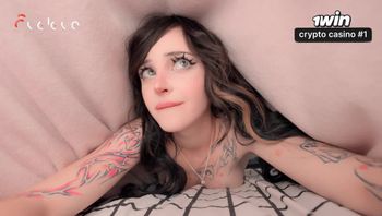 My stepsister pretended to be a sex doll from Evolova so that I wouldn't notice and fuck her-pinkloving - 私房ACG - sifacg.com