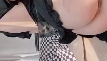 高中学妹暑假黄播赚学费，双马尾小辫子，性感网格吊带衣，真材实料的大奶子 - 私房ACG - sifangacg.com