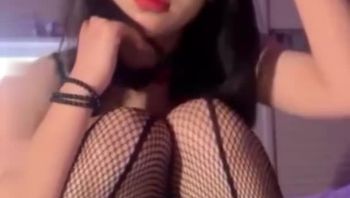 【微博福利姬_伊伊子】_网红超级社保作品完整版流出 - 私房ACG - sifacg.com