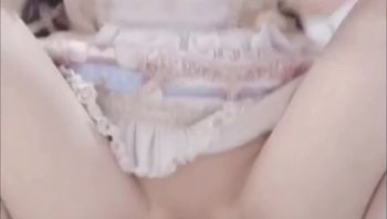 性感萝莉塔自慰喷水 - 私房ACG - sifacg.com