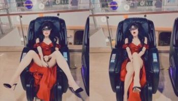 商场按摩椅和电影院都是骚货伪娘的自慰圣地-yuanladyboy - 私房ACG - sifangacg.com