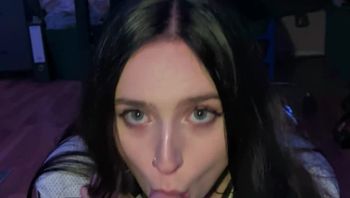 Joyliii Gives Her Man A Sensual Blowjob-joyliii - 私房ACG - sifacg.com