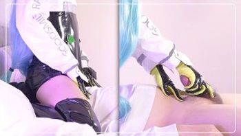 【初音未来】坐在脸上💙性感的赛车女郎coser, 伪娘和性情色視頻　【個人撮影】 8-shinen2022 - 私房ACG - sifacg.com