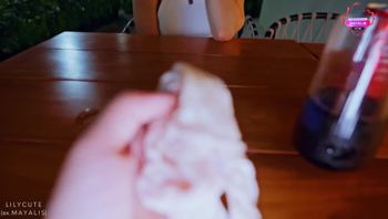 “看起来我们被发现了”——第一次约会在公共厕所狠狠干到她潮喷-lily cute - 私房ACG - sifacg.com