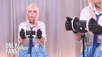 【更衣人偶坠入爱河】 ASMR 敲打、摩擦、耳朵清潔💙🌸性感的喜多川海梦coser, 伪娘和性情色視頻　【個人撮影】-shinen2022 动图预览 - 私房ACG - sifacg.com