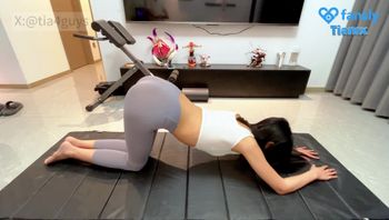 练瑜伽时旁边不能有男人，否则会成性瑜伽。-tia mx - 私房ACG - sifacg.com