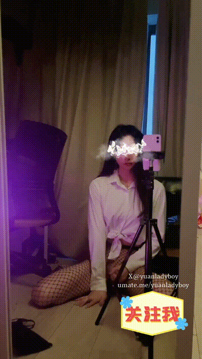 yuanladyboy：中国白领迫不及待地脱下工作服自慰-yuanladyboy 动图预览 - 私房ACG - sifacg.com