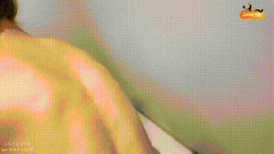可爱的麦当劳女孩弄错了订单但彻底补偿了-lily cute 动图预览 - 私房ACG - sifacg.com