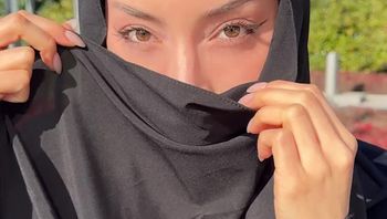 Hijab on, eyes locked… I’m your dream movie date tonight-ruth lee - 私房ACG - sifacg.com