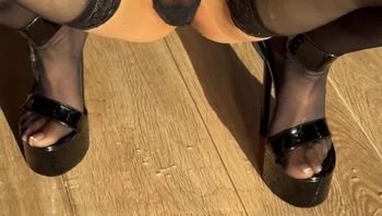Ruth Lee 如何让你迷上她的美足-ruth lee - 私房ACG - sifacg.com