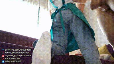 日本女孩扮演超市收银员给一个男人打手枪和屁股。-cosplayhands 动图预览 - 私房ACG - sifacg.com