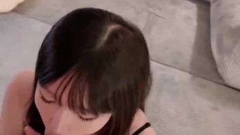 【套个皮筋，你说是无感套，今天你不射三次你不许跑】约操顶级推特网红，妩媚的眼神看着你口爆，淫荡粉穴一插就出水！ - 私房ACG - sifacg.com
