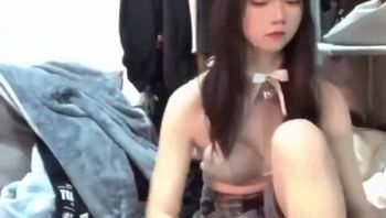 【终于找到这个完整版了！附全部生活照】超级可爱的反差学生妹，表面这么清纯，没想到床上居然这么反差，主动要求老公插自己，听到他说不要还撒娇生气！ - 私房ACG - sifacg.com