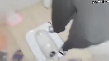 【稀缺-乱伦破处】18岁颜值在线高中生，白虎逼嫩不嫩看的爽不爽狼友们来看就知 - 私房ACG - sifacg.com