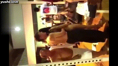 【南航气质空姐】美臀骚逼反差婊，操喷水撒一地板 动图预览 - 私房ACG - sifacg.com