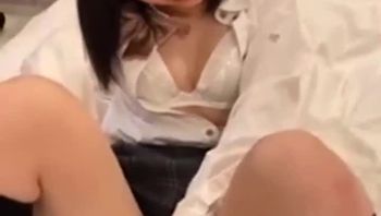 【高中生泄密】可愛小女友穿上高中制服太誘人讓我瘋狂抽插最後中出爆射 - 私房ACG - sifacg.com